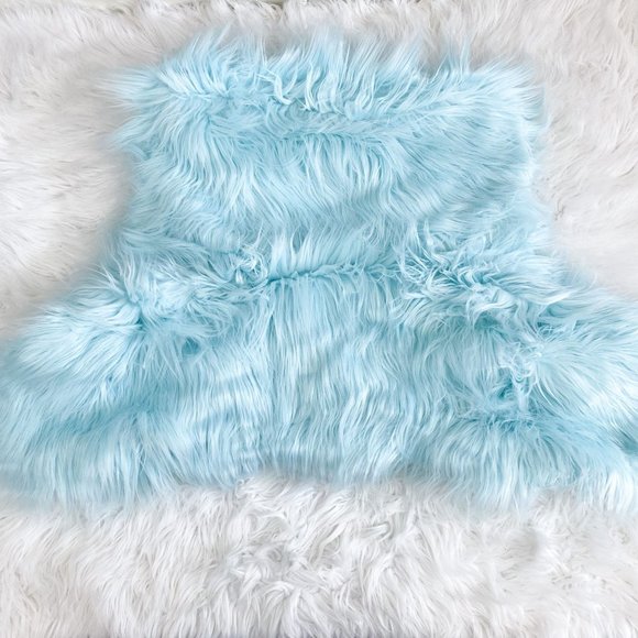 Pottery Barn Teen Faux Fur Boyfriend Lounge Around Pillow Cover Teal NEW - Picture 2 of 4